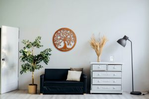 Bytový doplnok Strom života – gaštanový odtieň je dokonalým spôsobom, ako priniesť do vášho domova kúsok prírody.