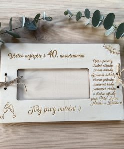 Narodeninova drevena obalka na peniaze